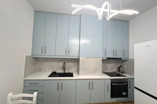 Appartamento in affitto a Tirana 1+1, Arredato