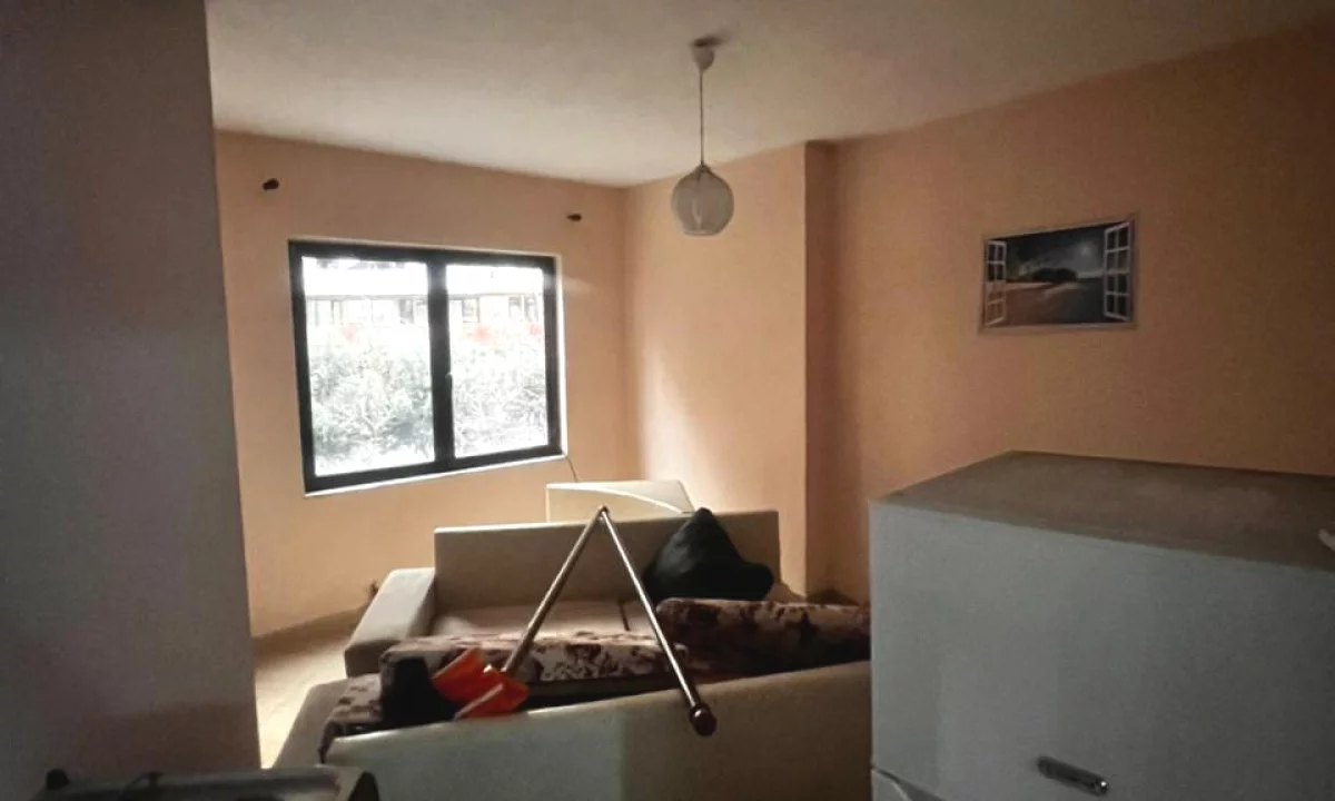 Shtepi ne shitje Apartament ne Tirane, 1+1, Mobilimi E mobiluar, Pagesa 11,500,000  Leke.