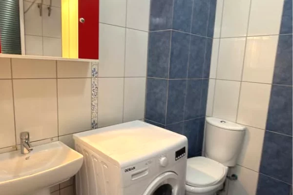 Appartamento in affitto a Tirana 2+1, Arredato