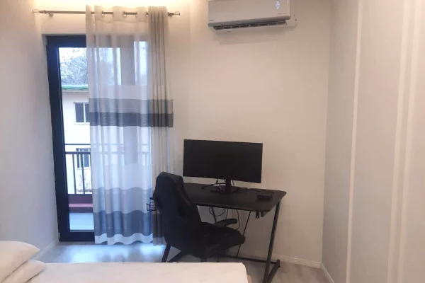 Shtepi me qera Apartament ne Tirane, 2+1, Mobilimi E mobiluar, Pagesa 750  Euro.