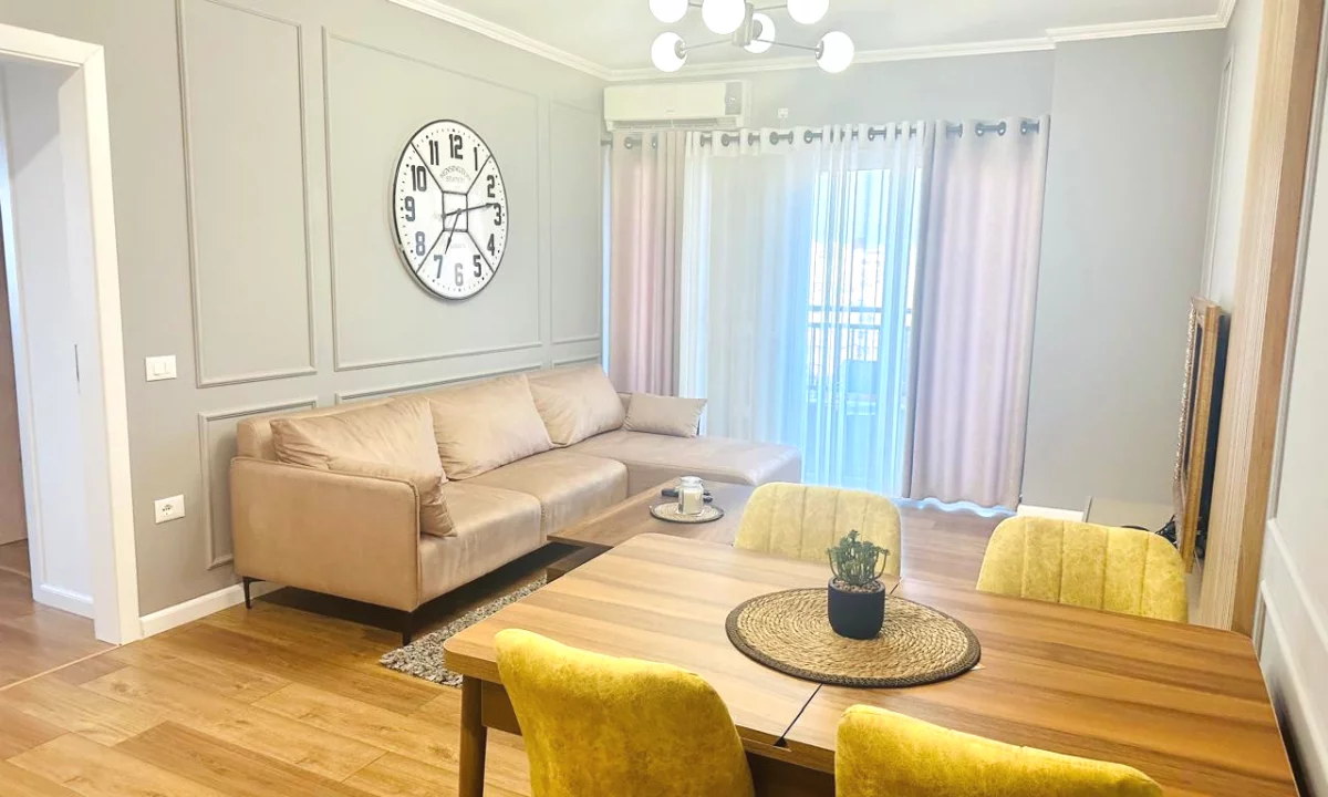 Shtepi me qera Apartament ne Tirane, 2+1, Mobilimi E mobiluar, Pagesa 600  Euro.