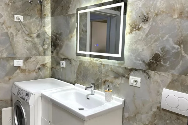 Shtepi me qera Apartament ne Tirane, 2+1, Mobilimi E mobiluar, Pagesa 800  Euro.