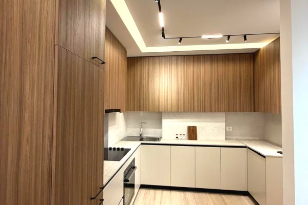 Appartamento in affitto a Tirana 1+1, Arredato