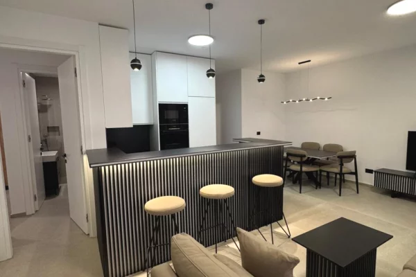 Jepet me qera apartament 2+1+2 + Parkim Liqeni Thate Forest Residence