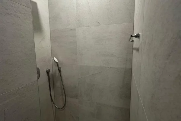 Appartamento in affitto a Tirana 2+1, Arredato