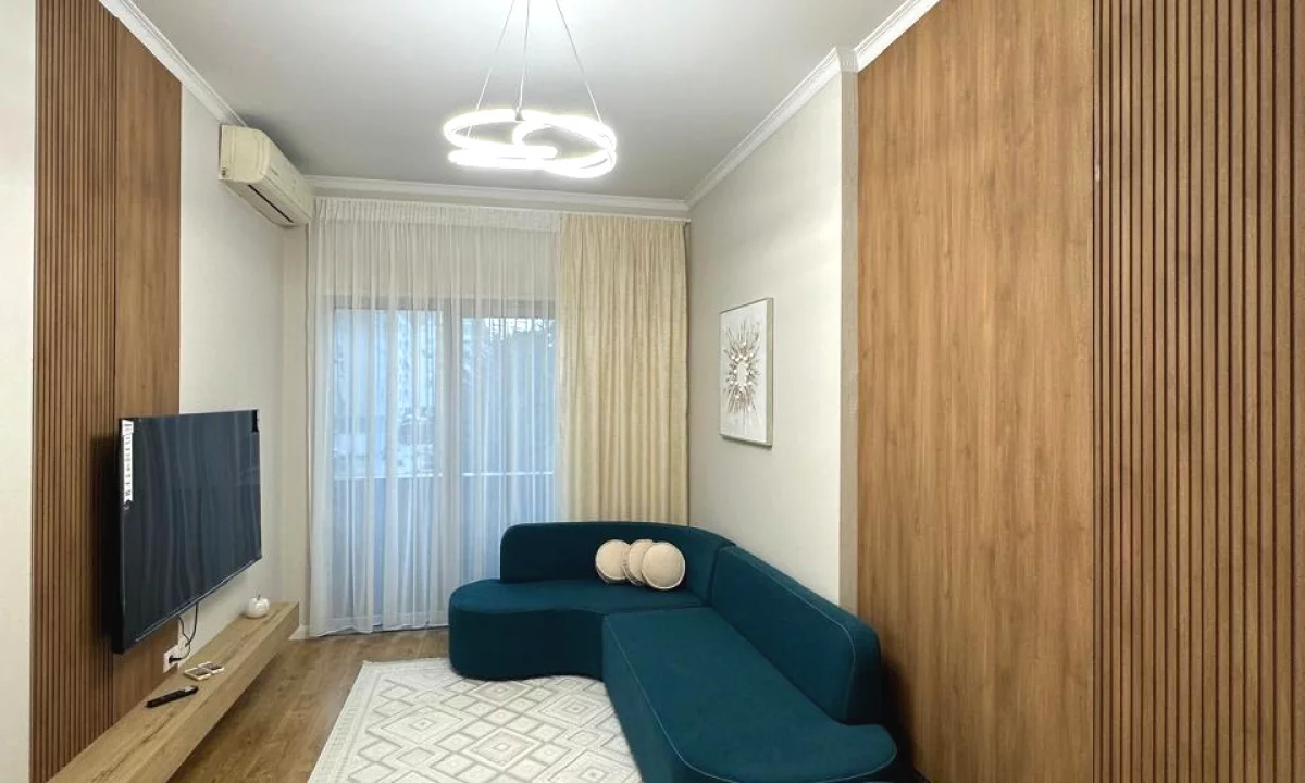 Shtepi ne shitje Apartament ne Tirane, 1+1, Mobilimi Bosh, pa mobiluar, Pagesa 125,000,000  Leke.
