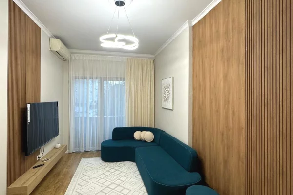 Shtepi ne shitje 1+1 ne Tirane - 125,000,000 Leke