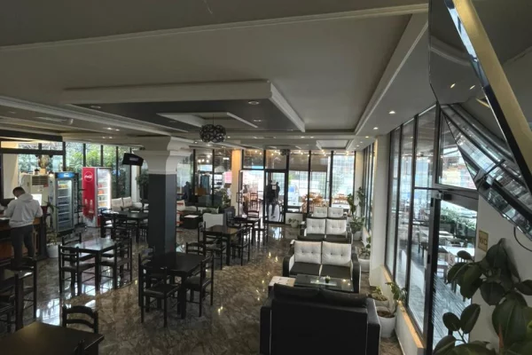 Business Property in Sale 5+1 in Tirana - 750,000 Euro