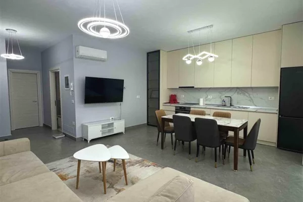 Casa in affitto 2+1 a Tirana - 70,000 Leke