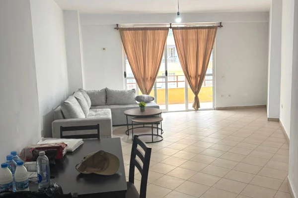 Casa in affitto 2+1 a Tirana - 450 Euro