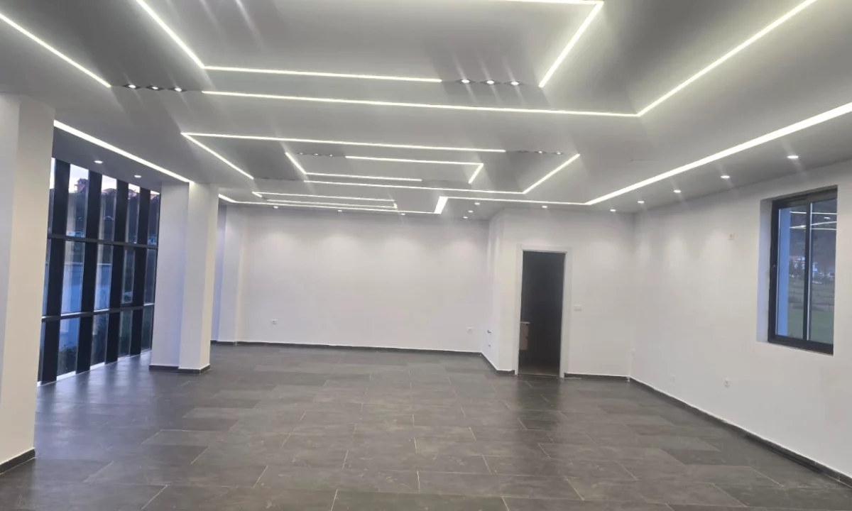 Jepet me qera ambient biznesi