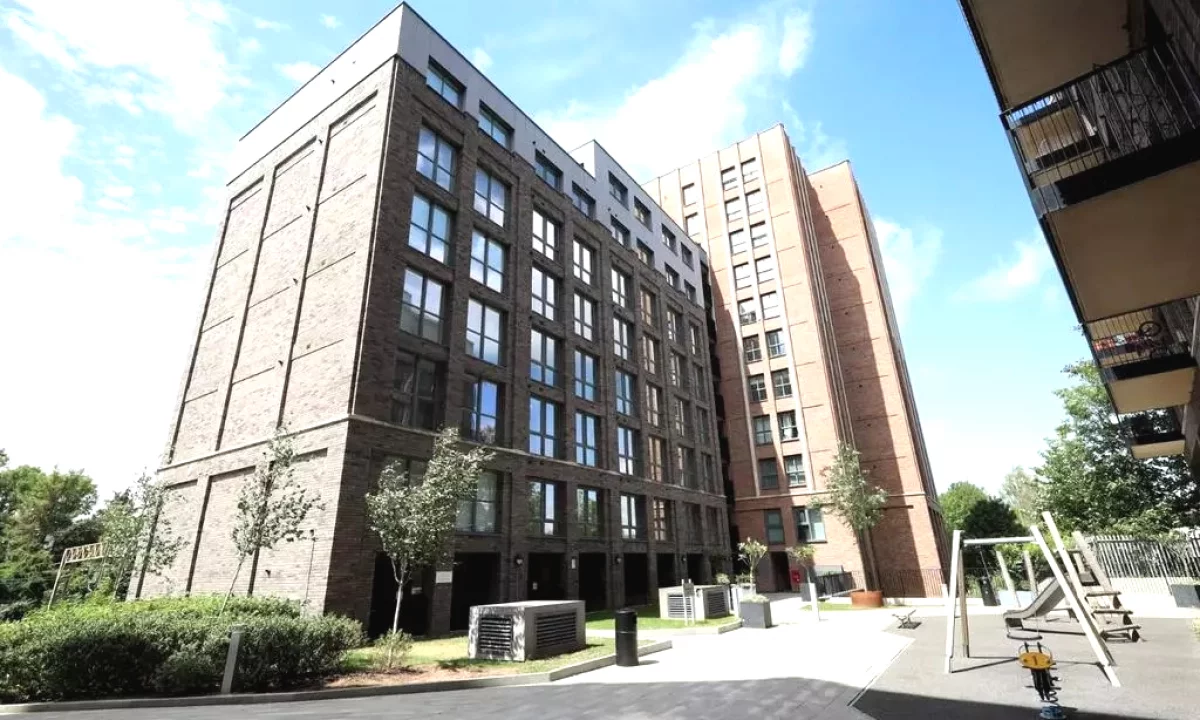 Apartment for sale in Tirana 2+1, Emty