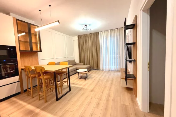 Appartamento in affitto a Tirana 1+1, Arredato