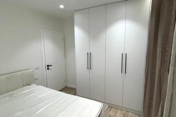 Appartamento in affitto a Tirana 2+1, Arredato