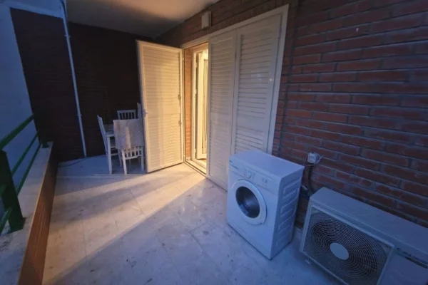 Appartamento in affitto a Tirana 1+1, Arredato