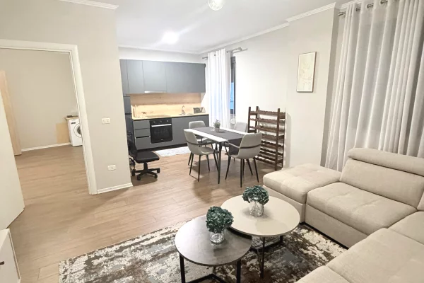 Casa in affitto 1+1 a Tirana - 700 Euro