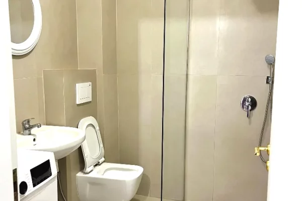 Shtepi me qera Apartament ne Tirane, 2+1, Mobilimi E mobiluar, Pagesa 58,000  Leke.