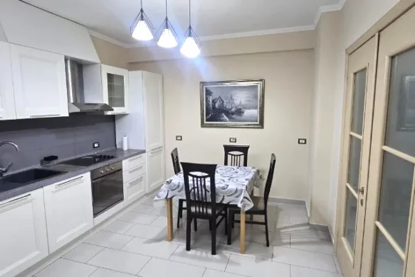 Apartament 2+1 me qera ne Astir/ 51,000 leke