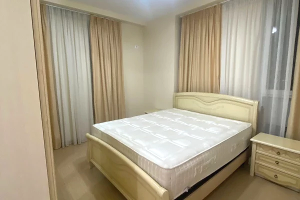 Shtepi me qera Apartament ne Tirane, 2+1, Mobilimi E mobiluar, Pagesa 60,000  Leke.