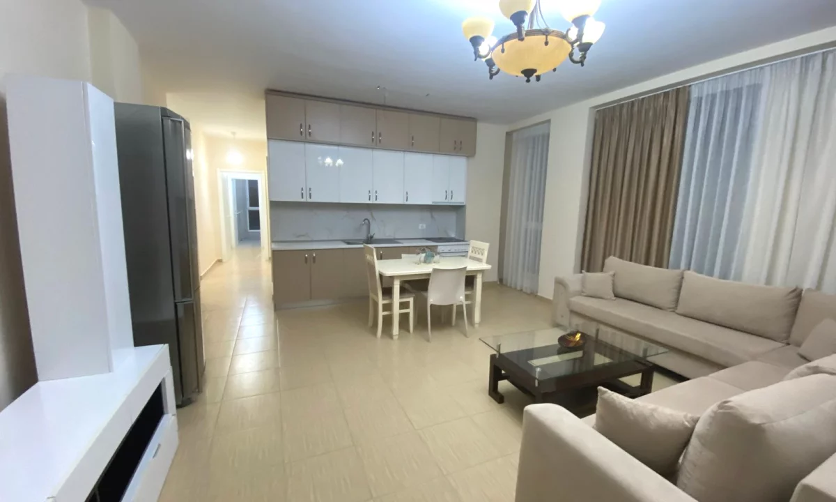 Shtepi me qera Apartament ne Tirane, 2+1, Mobilimi E mobiluar, Pagesa 60,000  Leke.