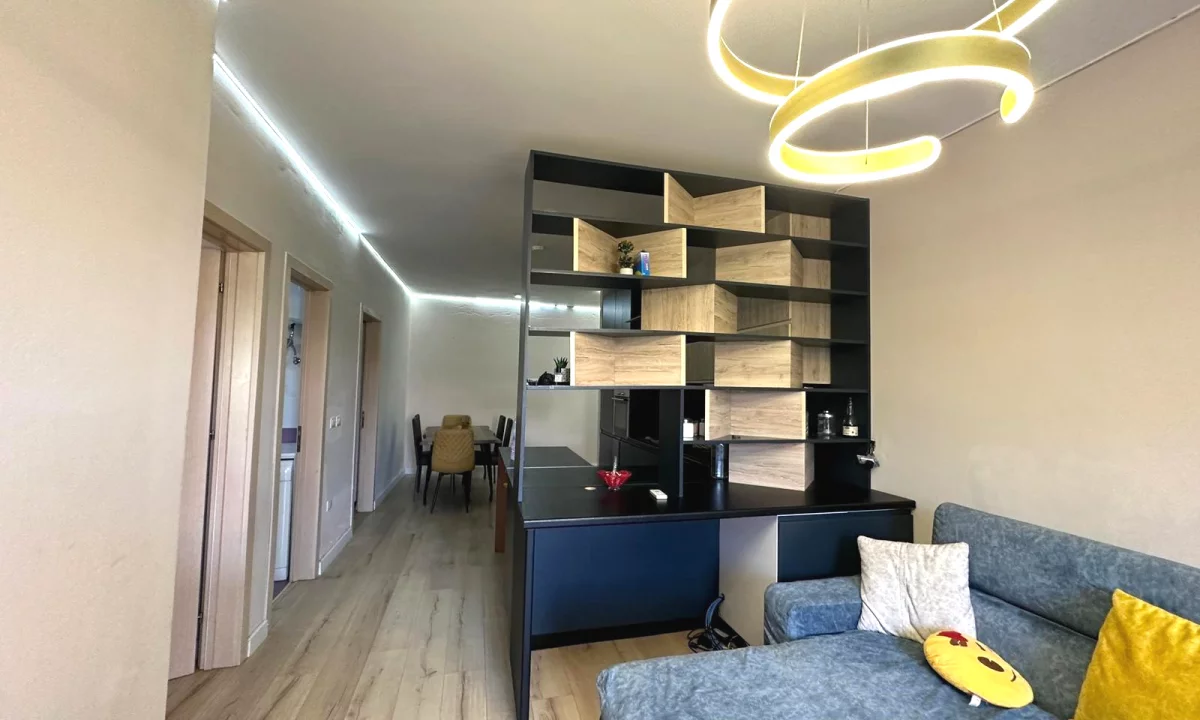 Shtepi me qera Apartament ne Tirane, 2+1, Mobilimi E mobiluar, Pagesa 400  Euro.