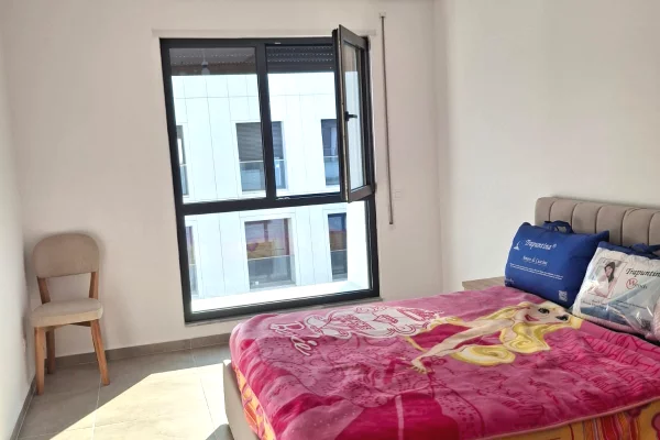 Shtepi me qera Apartament ne Tirane, 2+1, Mobilimi E mobiluar, Pagesa 60,000  Leke.