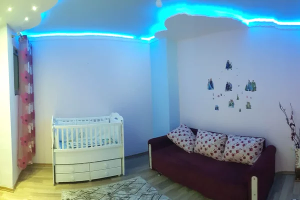 Shtepi me qera Apartament ne Tirane, 2+1, Mobilimi E mobiluar, Pagesa 48,000  Leke.