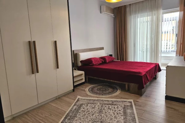 Shtepi me qera Apartament ne Tirane, 2+1, Mobilimi E mobiluar, Pagesa 800  Euro.