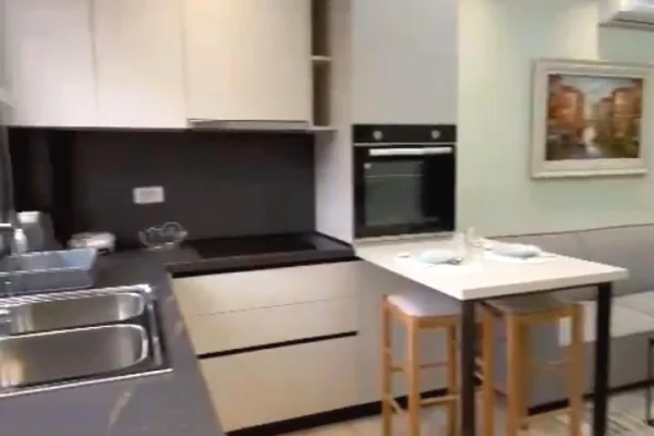 Shtepi me qera Apartament ne Tirane, 1+1, Mobilimi E mobiluar, Pagesa 60,000  Leke.