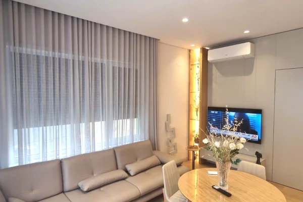 Shtepi me qera Apartament ne Tirane, 1+1, Mobilimi E mobiluar, Pagesa 900  Euro.