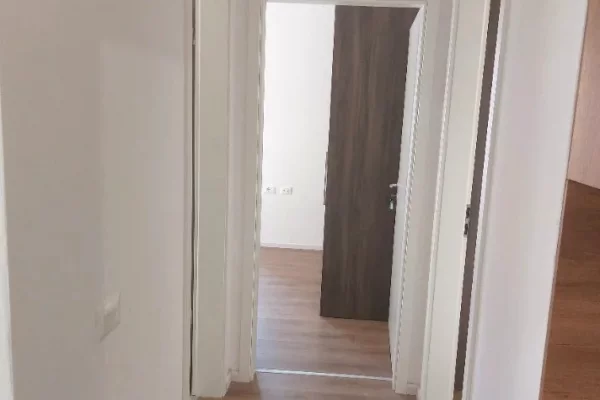 Shtepi me qera Apartament ne Tirane, 2+1, Mobilimi E mobiluar, Pagesa 500  Euro.