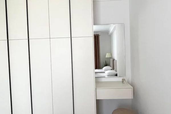 Shtepi me qera Apartament ne Tirane, 1+1, Mobilimi E mobiluar, Pagesa 65,000  Leke.