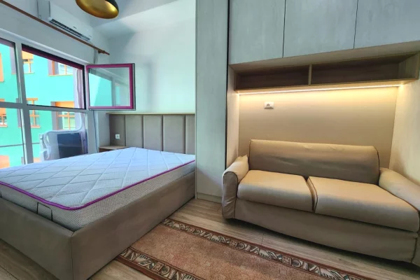 Shtepi me qera Apartament ne Tirane, Garsoniere, Mobilimi E mobiluar, Pagesa 67,000  Euro.