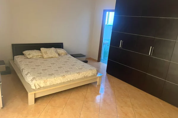 Casa privata/Indipendente in affitto a Tirana 3+1, Arredato