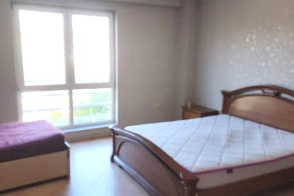 Shtepi me qera Apartament ne Tirane, 1+1, Mobilimi E mobiluar, Pagesa 40,000  Leke.