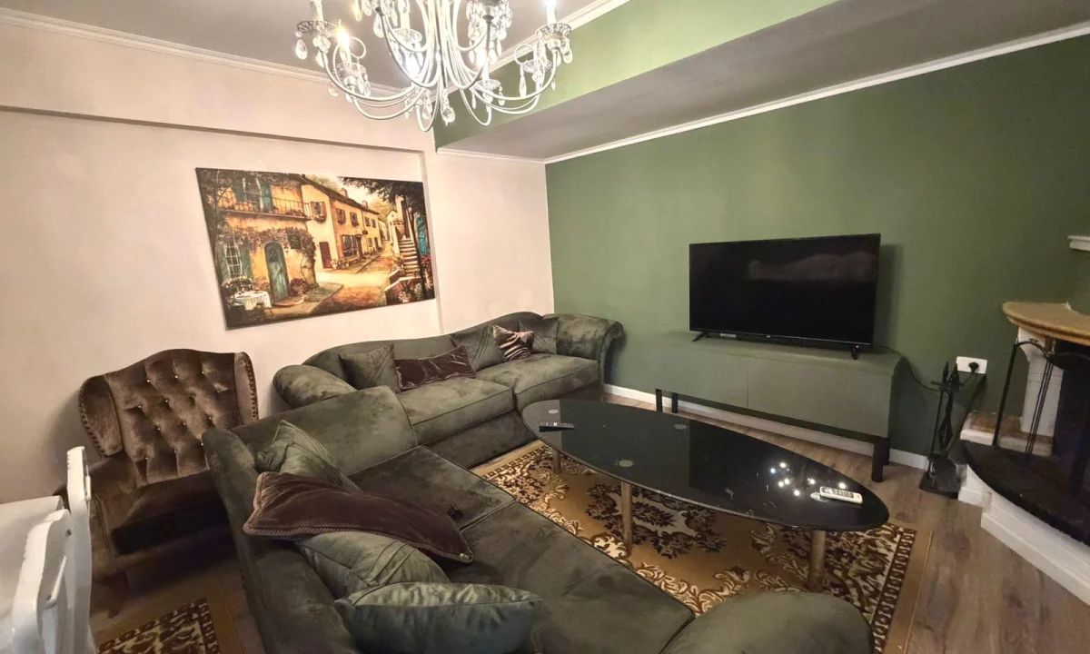 Shtepi me qera Apartament ne Tirane, 1+1, Mobilimi E mobiluar, Pagesa 50,000  Leke.