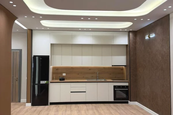 Shtepi ne shitje Apartament ne Tirane, 2+1, Mobilimi E mobiluar, Pagesa 21,500,000  Leke.