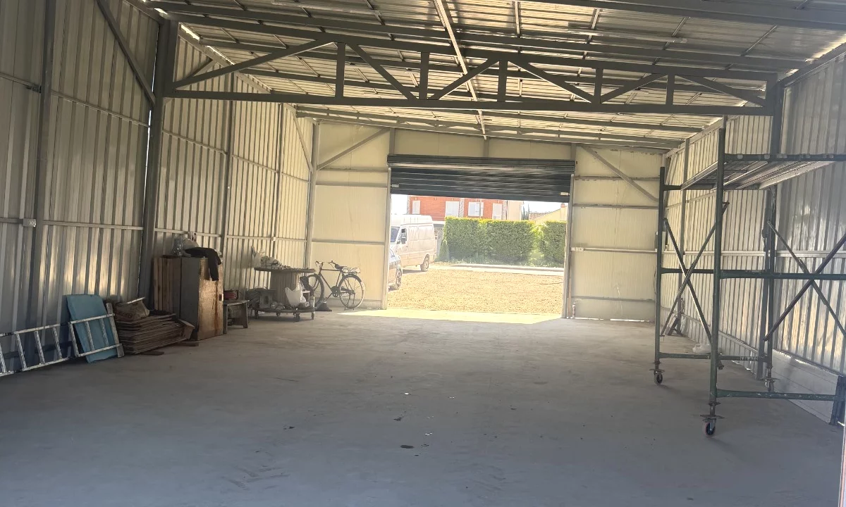 Kapanon me qera ne Laknas/ 900 Euro