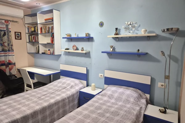 Shtepi me qera Apartament ne Tirane, 2+1, Mobilimi E mobiluar, Pagesa 65,000  Leke.