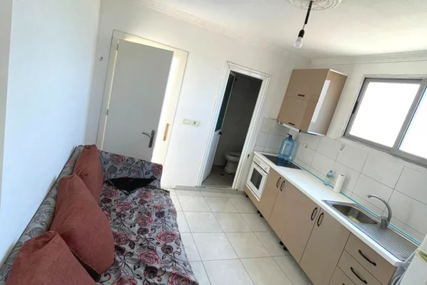 Shtepi me qera 1+1 ne Tirane - 30,000 Leke