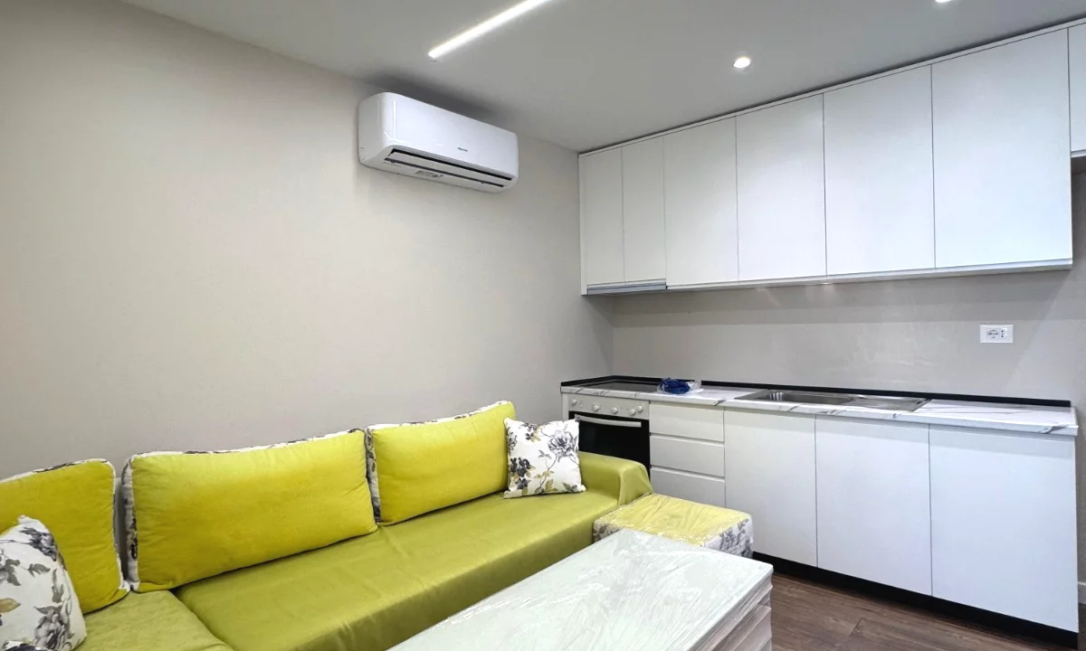 Shtepi me qera Apartament ne Tirane, 2+1, Mobilimi E mobiluar, Pagesa 600  Euro.