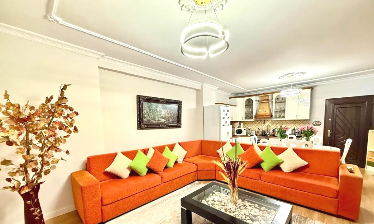 Shtepi me qera Apartament ne Tirane, 2+1, Mobilimi E mobiluar, Pagesa 100,000  Leke.