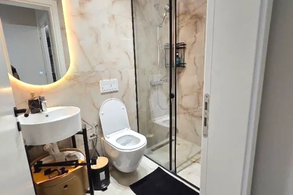 Shtepi me qera Apartament ne Tirane, 2+1, Mobilimi E mobiluar, Pagesa 100,000  Leke.