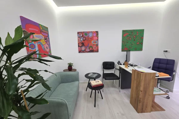  Ambient me qera per Zyra te Shkolla e Baletit/ 50,000 leke