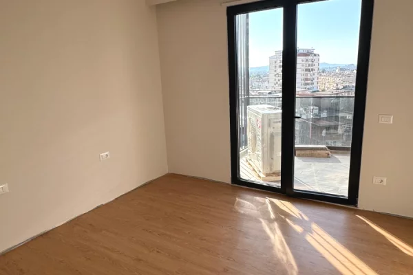 Shtepi me qera Apartament ne Tirane, 2+1, Mobilimi Bosh, pa mobiluar, Pagesa 800  Euro.
