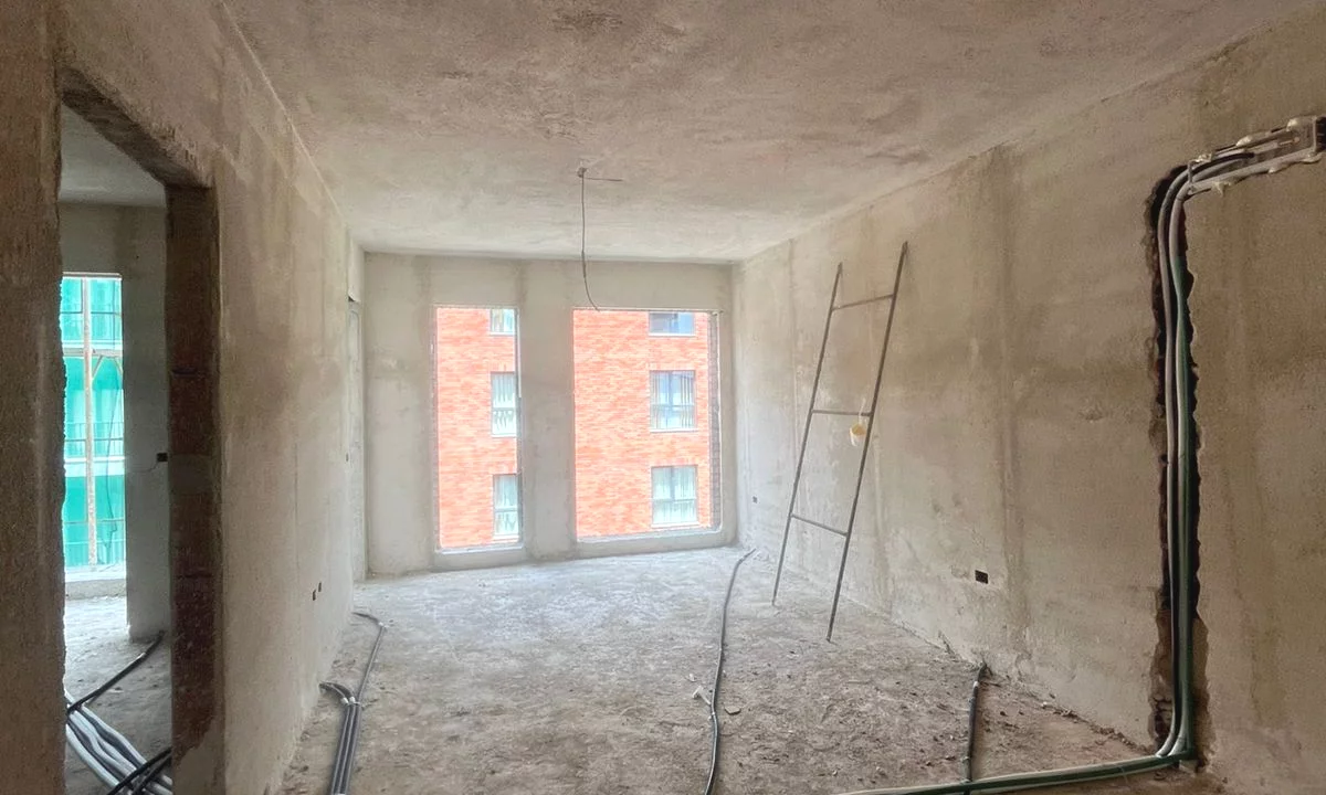 Shtepi ne shitje Apartament ne Tirane, 1+1, Mobilimi Bosh, pa mobiluar, Pagesa 7,600,000  Leke.