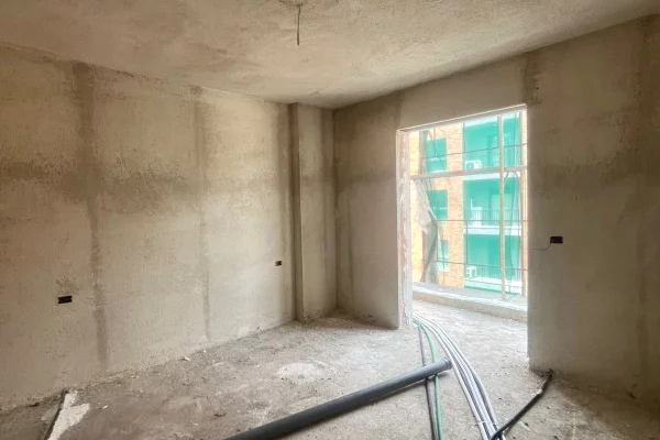 Shtepi ne shitje Apartament ne Tirane, 1+1, Mobilimi Bosh, pa mobiluar, Pagesa 7,600,000  Leke.