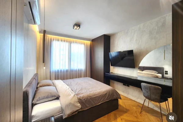 Shtepi me qera Apartament ne Tirane, 2+1, Mobilimi E mobiluar, Pagesa 120,000  Leke.