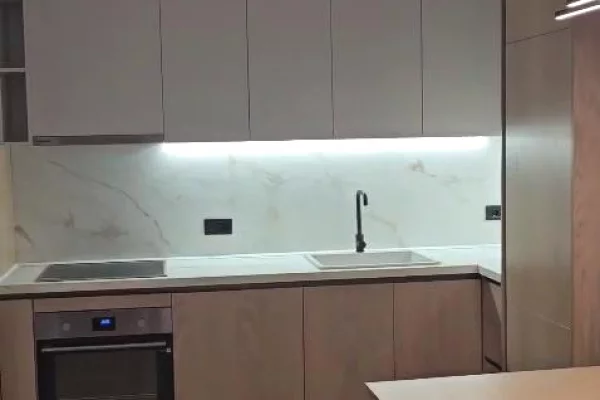 Shtepi me qera Apartament ne Tirane, 1+1, Mobilimi E mobiluar, Pagesa 100,000  Leke.