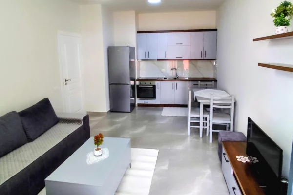 Apartament me qera 1+1 perballe QSUT-se Kompleksi ASL/ 500€